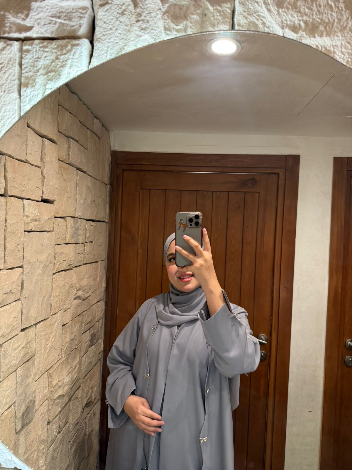 124-عبايه فيونكه رصاصي