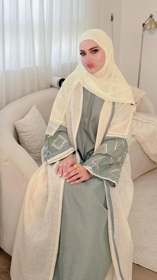 41 عباية تيفاني