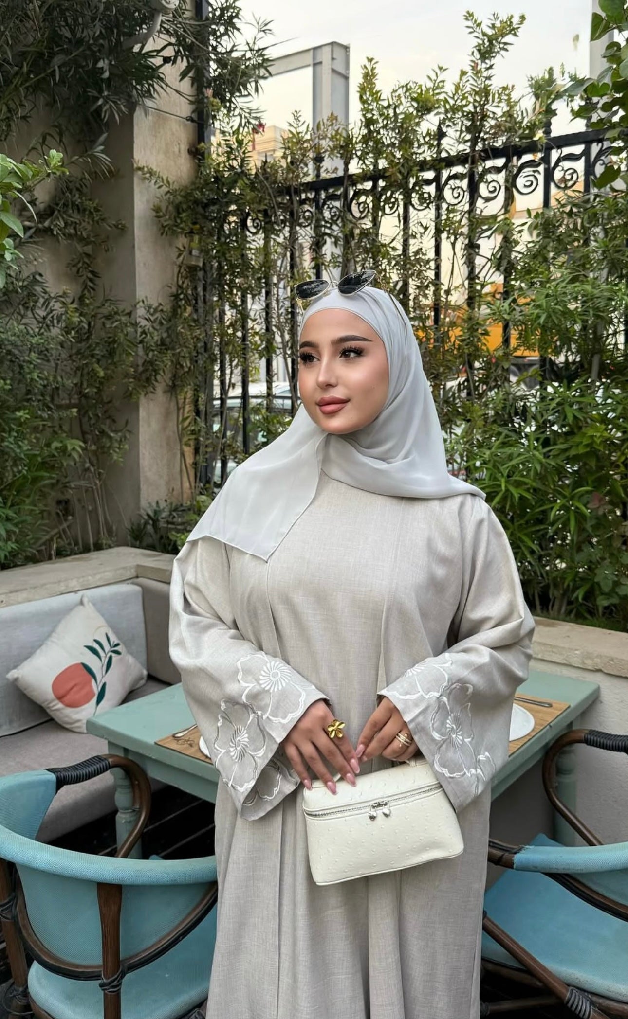 عبايه دوام من ثلاثه قطع 77