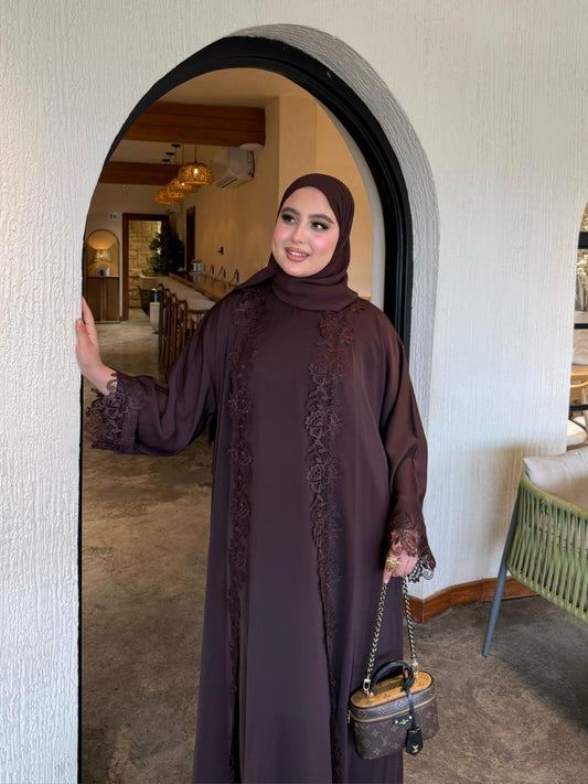 116-دانتيل ورد 🌸بني