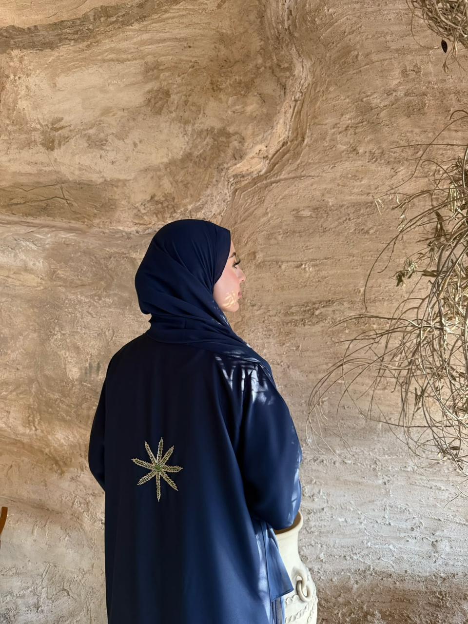 عبايه النخله ذهبي 152